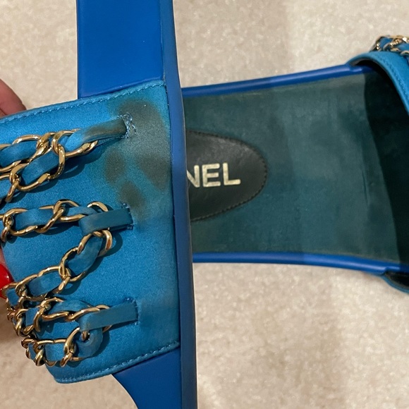Chanel slides with gold chain 🔥💙 - Picture 6 of 10